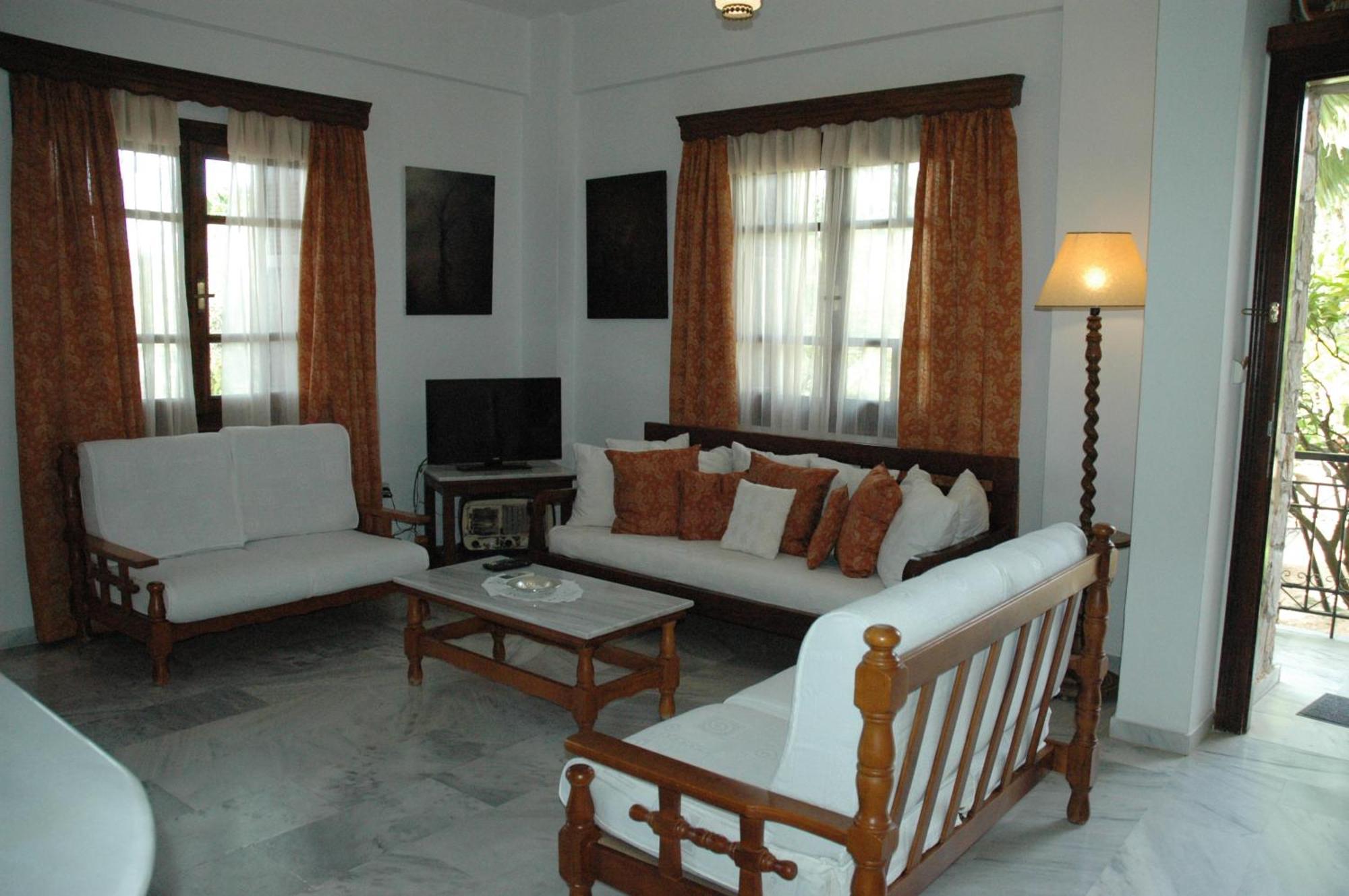 Villa Petra Kalamaki  Екстер'єр фото